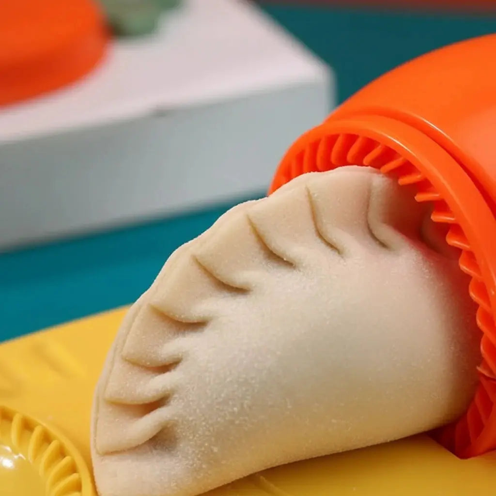 Dumpling & Ravioli Maker 2-in-1 Fill & Seal