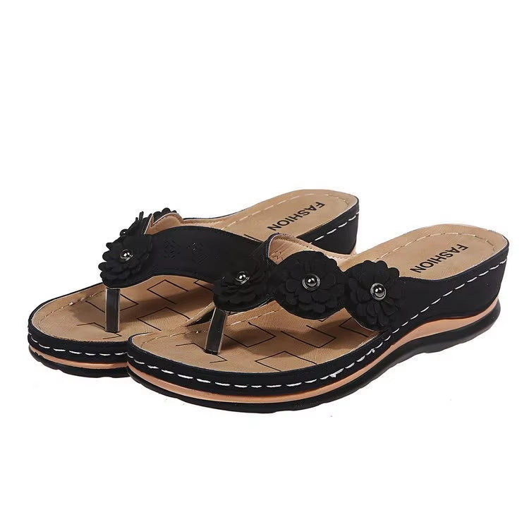 Flip-Flops Flower Appliqués Ergonomic Cushioned Footbed Non-Slip