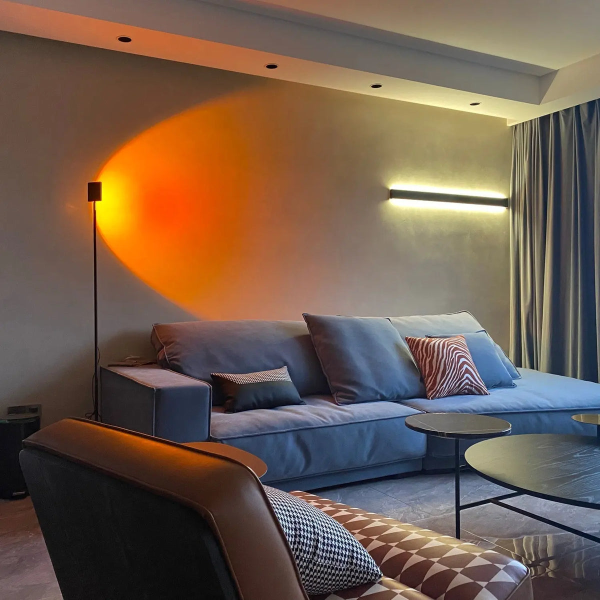 Floor Lamp LED Halo Projection Slim Aluminum