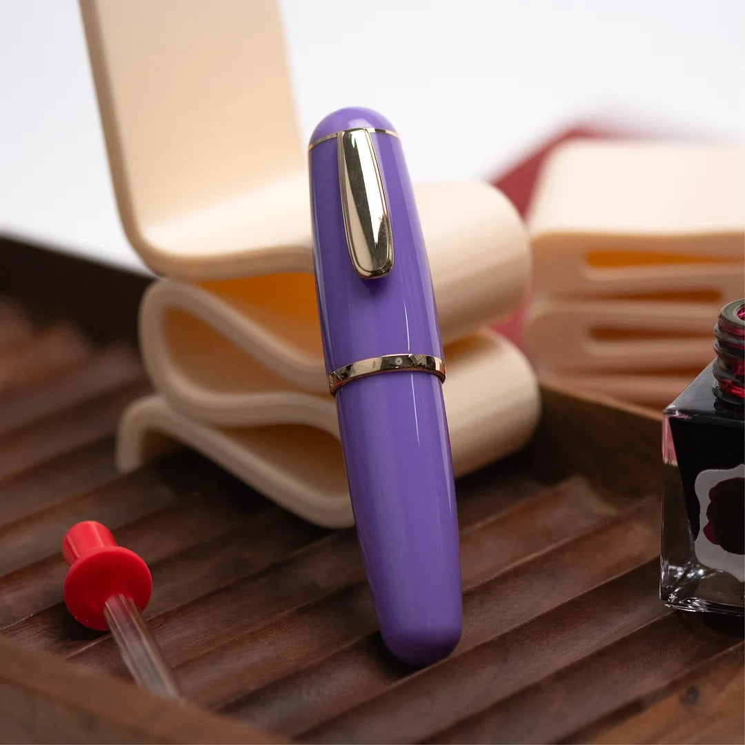 Fountain Pen Extra-Fine 0.38 mm Nib Acrylic Body