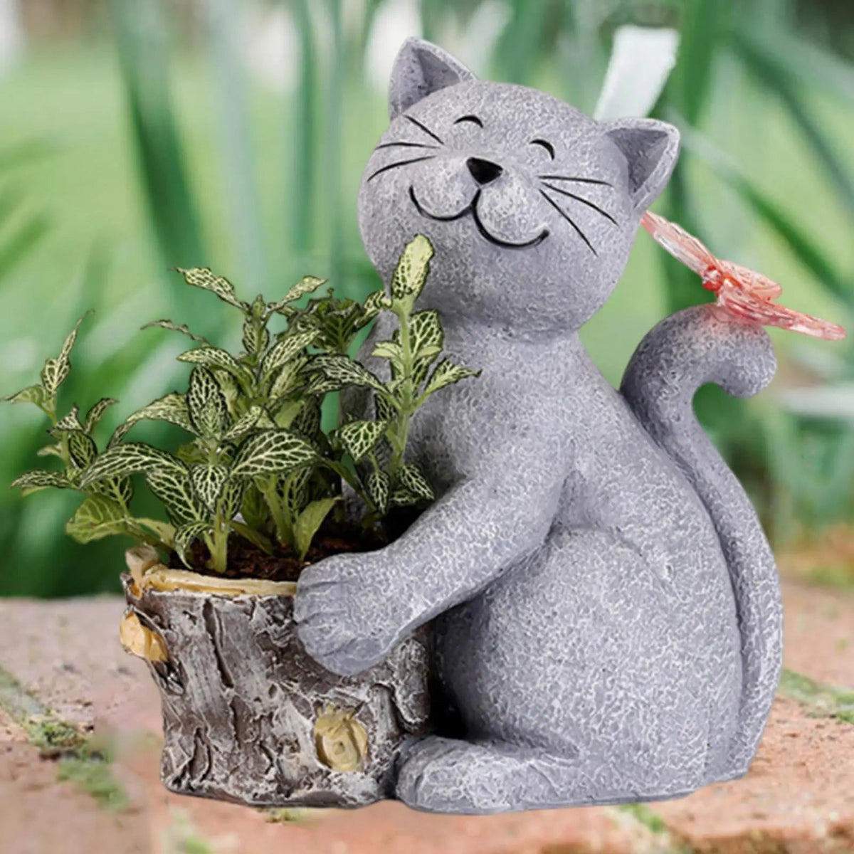 Garden Cat Figurine Solar LED Weatherproof Resin