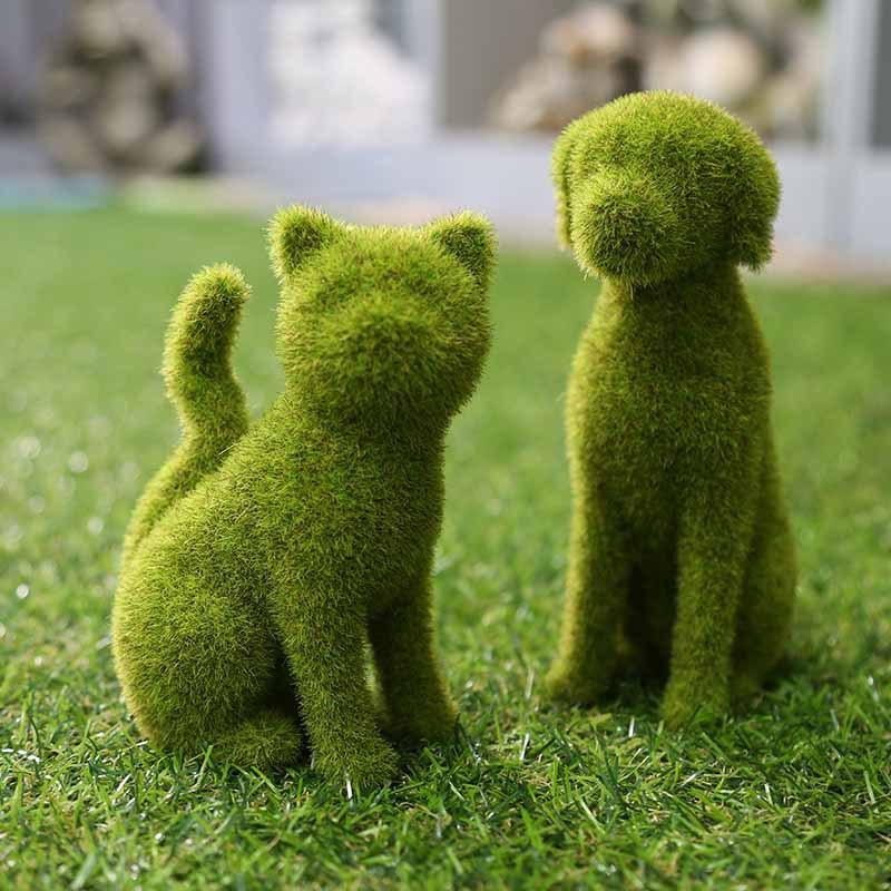 Garden Ornament Moss-Covered Resin Weather-Resistant