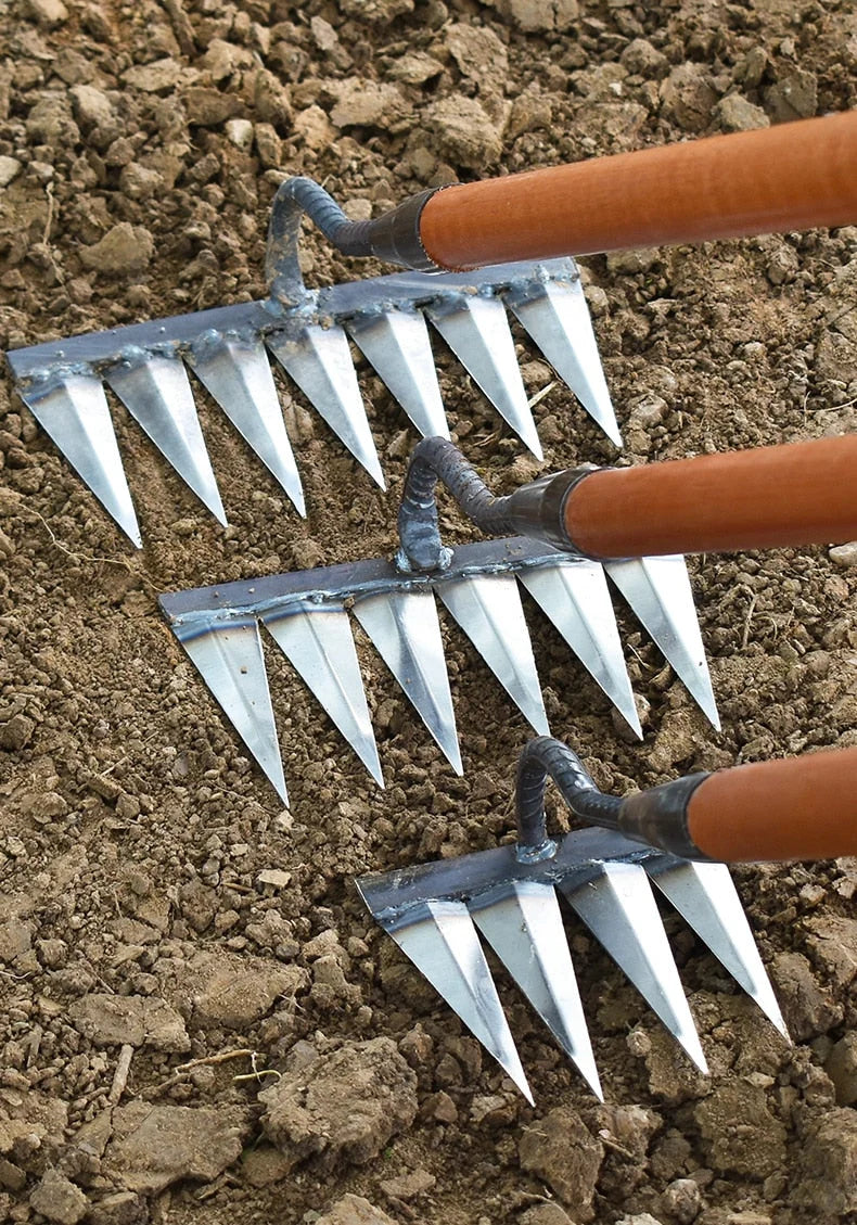 Garden Rake Carbon Steel Ultra-Sharp Teeth