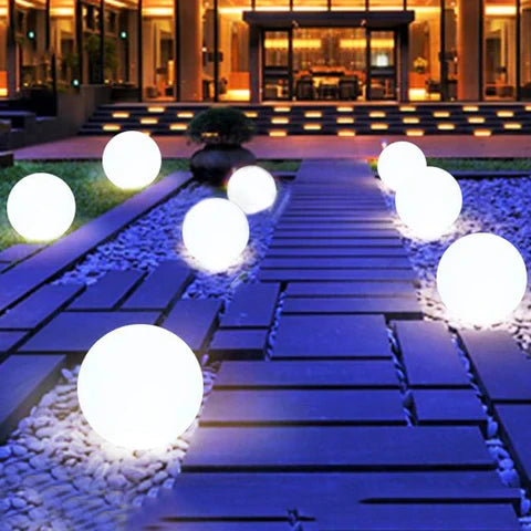 Garden Sphere Light 16-Color Remote Control Weatherproof 16-Hour Battery