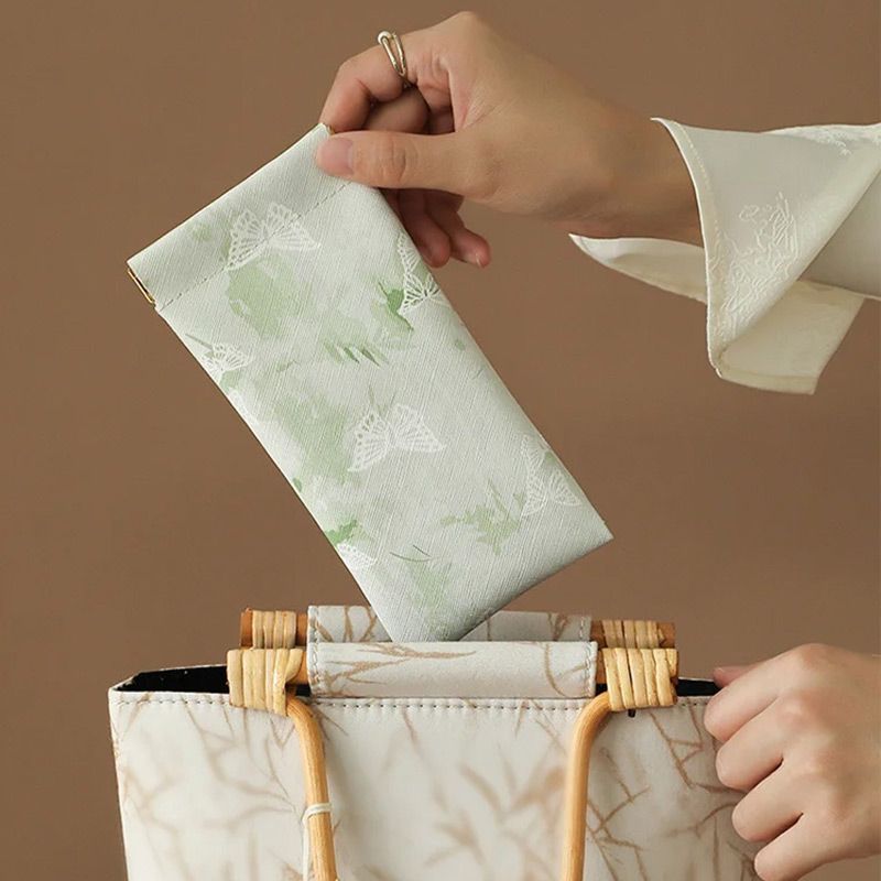 Glasses Case Self-Closing Microfiber Lined