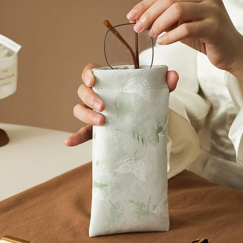 Glasses Case Self-Closing Microfiber Lined