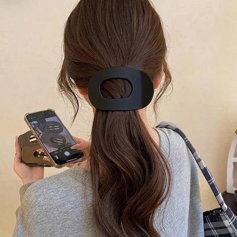 Hair Clip Non-Slip Gripping Teeth Curved Fit