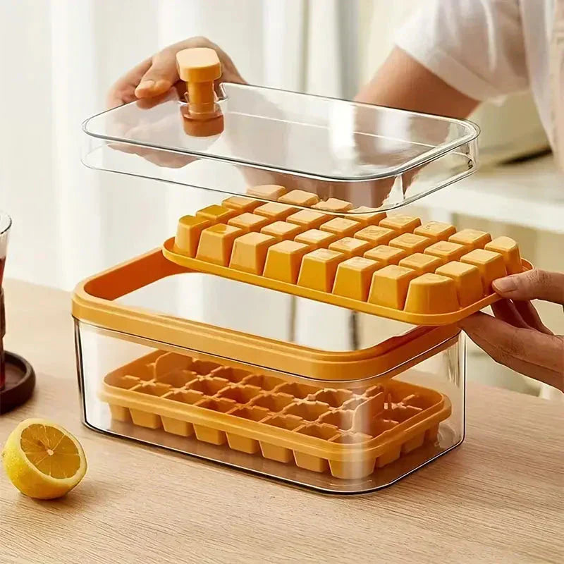 Ice Cube Tray Set Push-Release Lid Stackable 64-Cube Capacity