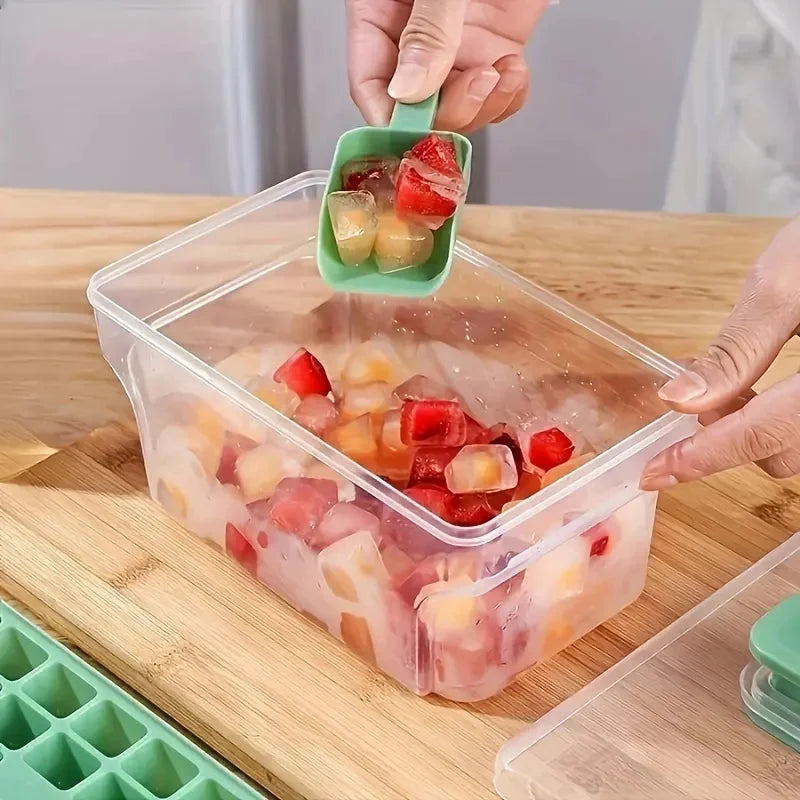 Ice Tray Set Push-Button Release Stackable 68-Cube