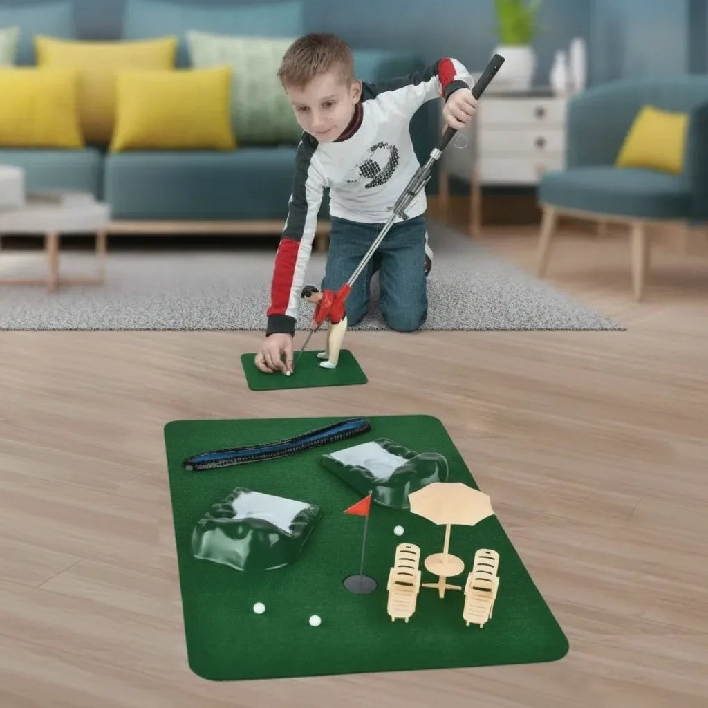 Indoor Golf Set 5 Clubs Putting Mat & Movable Cup