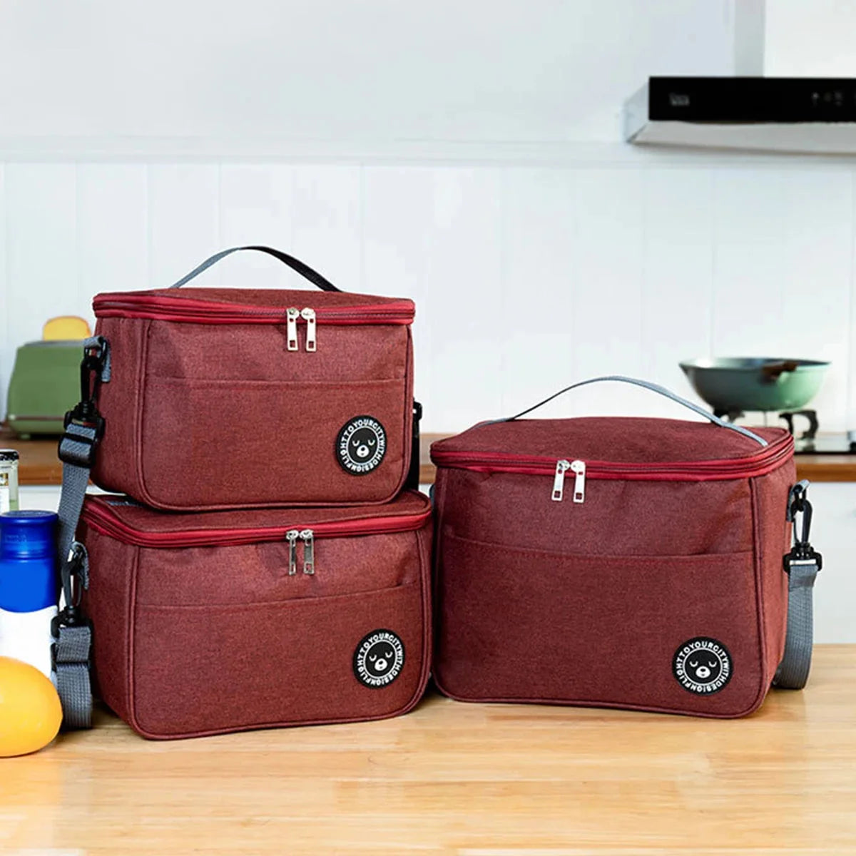 Insulated Lunch Bag Water-Repellent Oxford Padded Shoulder Strap
