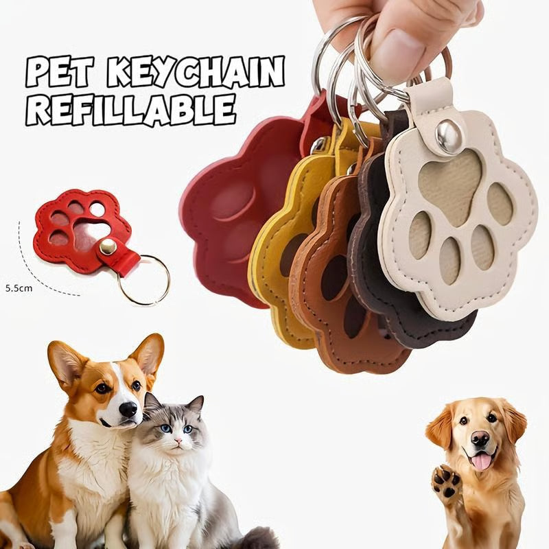Keychain Paw-Shaped PU Leather Hidden Compartment Snap Closure