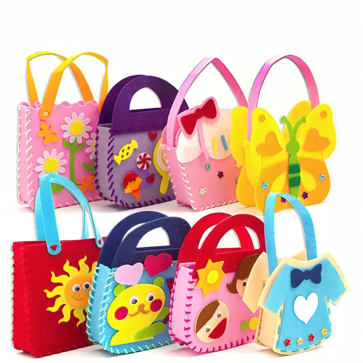 Kids Craft Kit Felt Bags & Child-Safe Needles