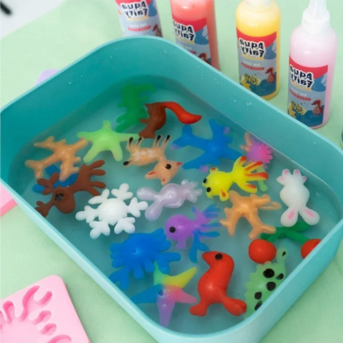 Kids Craft Kit Sea Creature Molds & Non-Toxic Colors