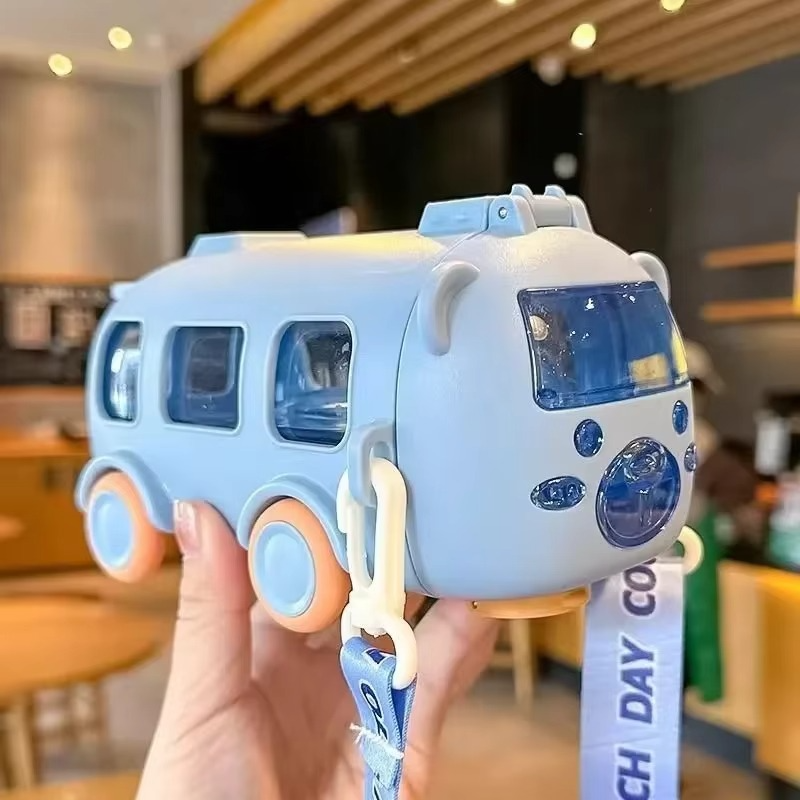Kinder-Wasserflasche auslaufsicher mit Klappstrohhalm und Tragegriff