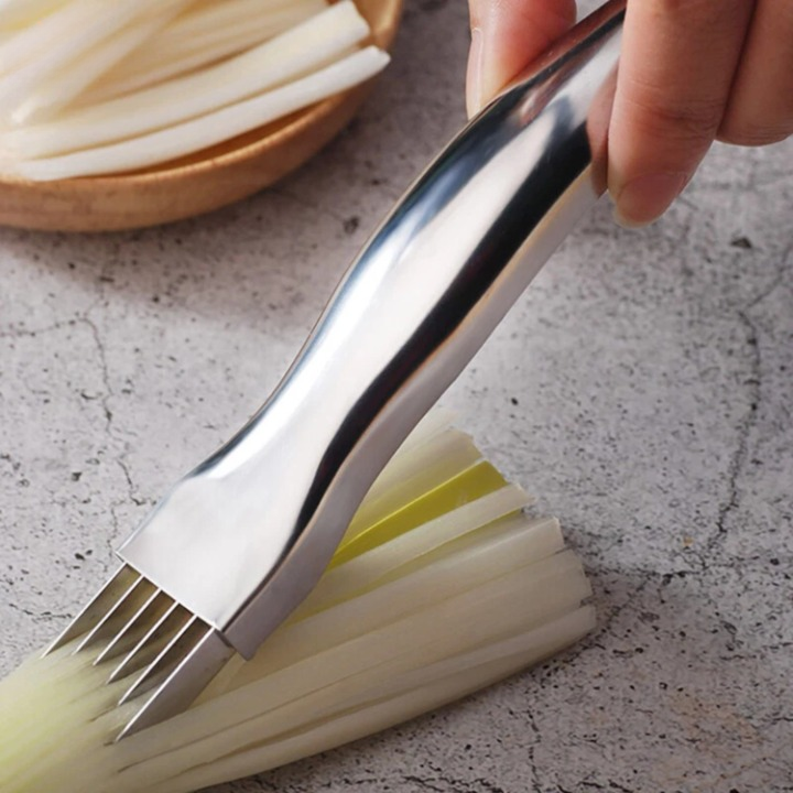 Kitchen Grater Slicer & Shredder Stainless Steel Non-Slip Handle