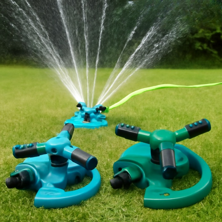 Lawn Sprinkler 360° Rotating Adjustable Pressure