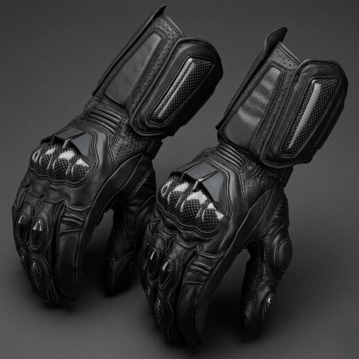 Motorcycle Gloves Leather Carbon Fiber Knuckles Touchscreen