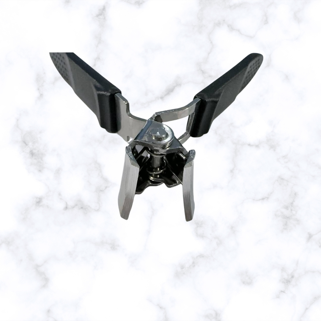 Nail Clippers Angled Stainless Steel Blade & Collection Tray