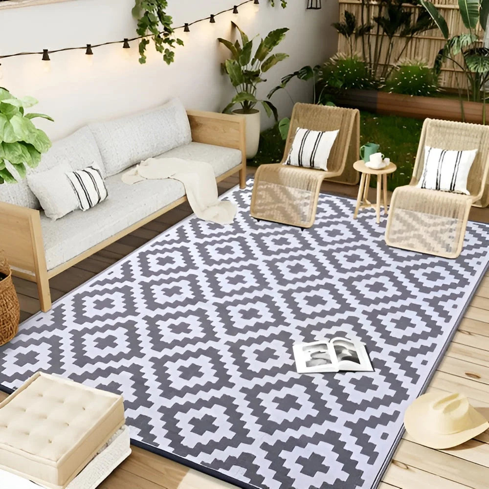 Outdoor Rug Reversible Geometric Design Slip-Resistant & UV-Resistant
