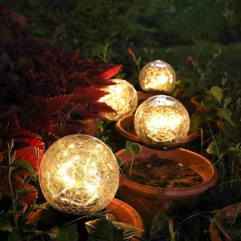 Outdoor Solar Light Shatterproof Crackle Glass Warm White