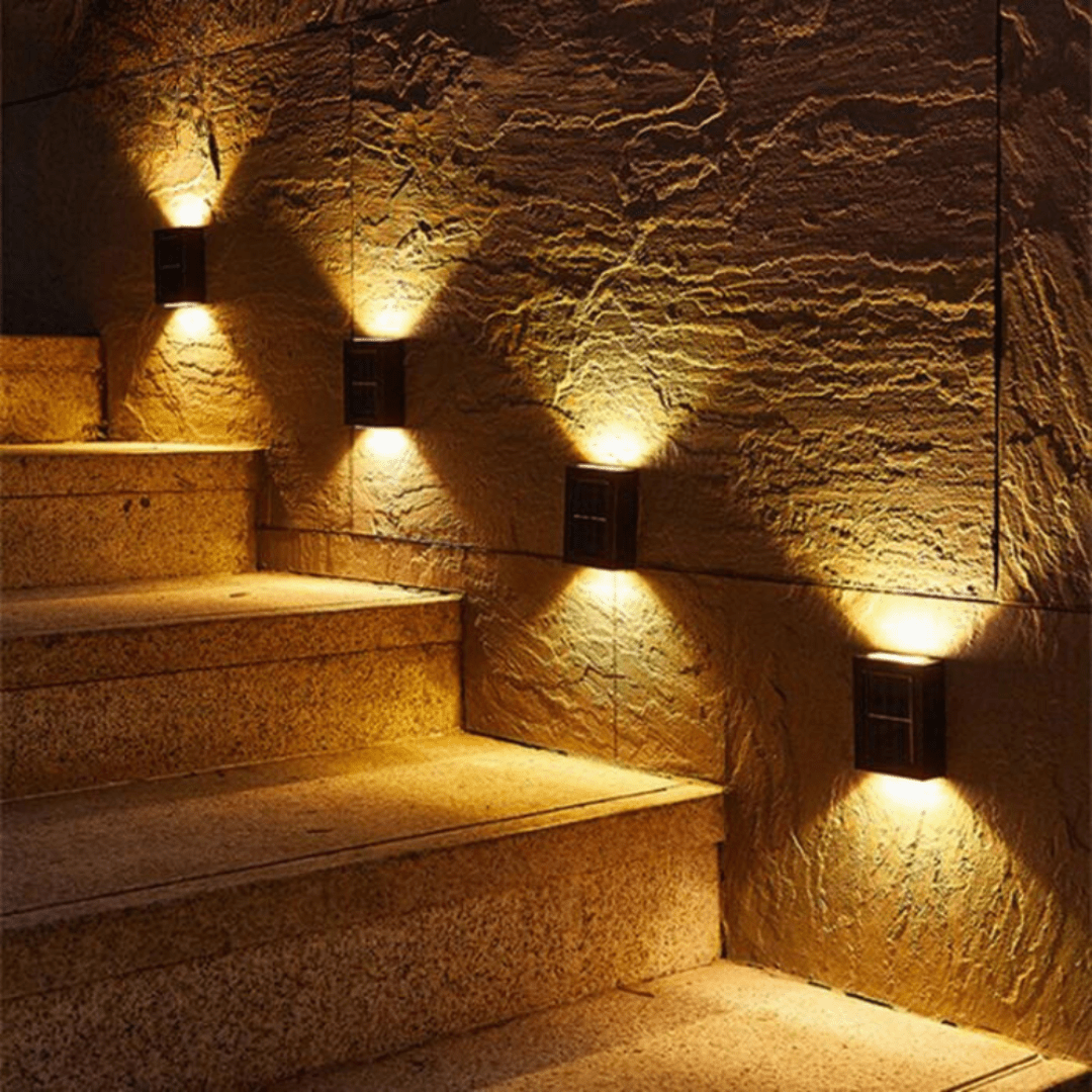 Outdoor Solar Wall Light Automatic Dusk-to-Dawn Set of 4