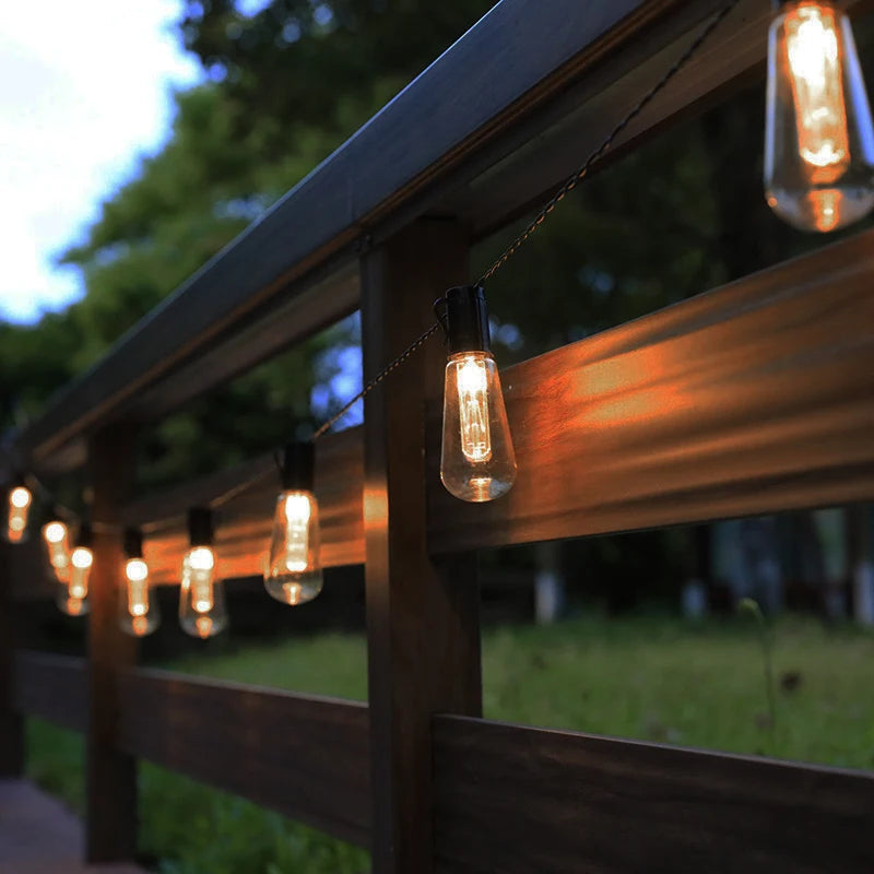 Outdoor String Lights Solar-Powered Weatherproof Edison Bulbs