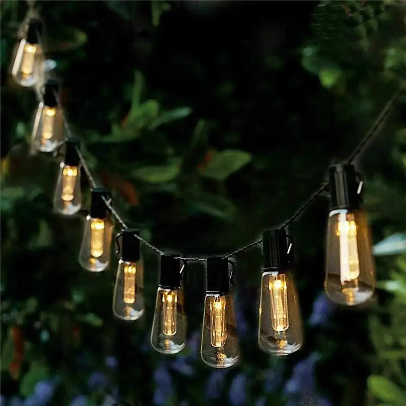 Outdoor String Lights Solar-Powered Weatherproof Edison Bulbs