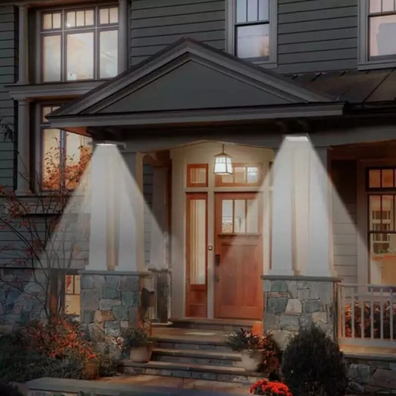 Outdoor Wall Light Solar-Powered Motion-Activated & Remote Control