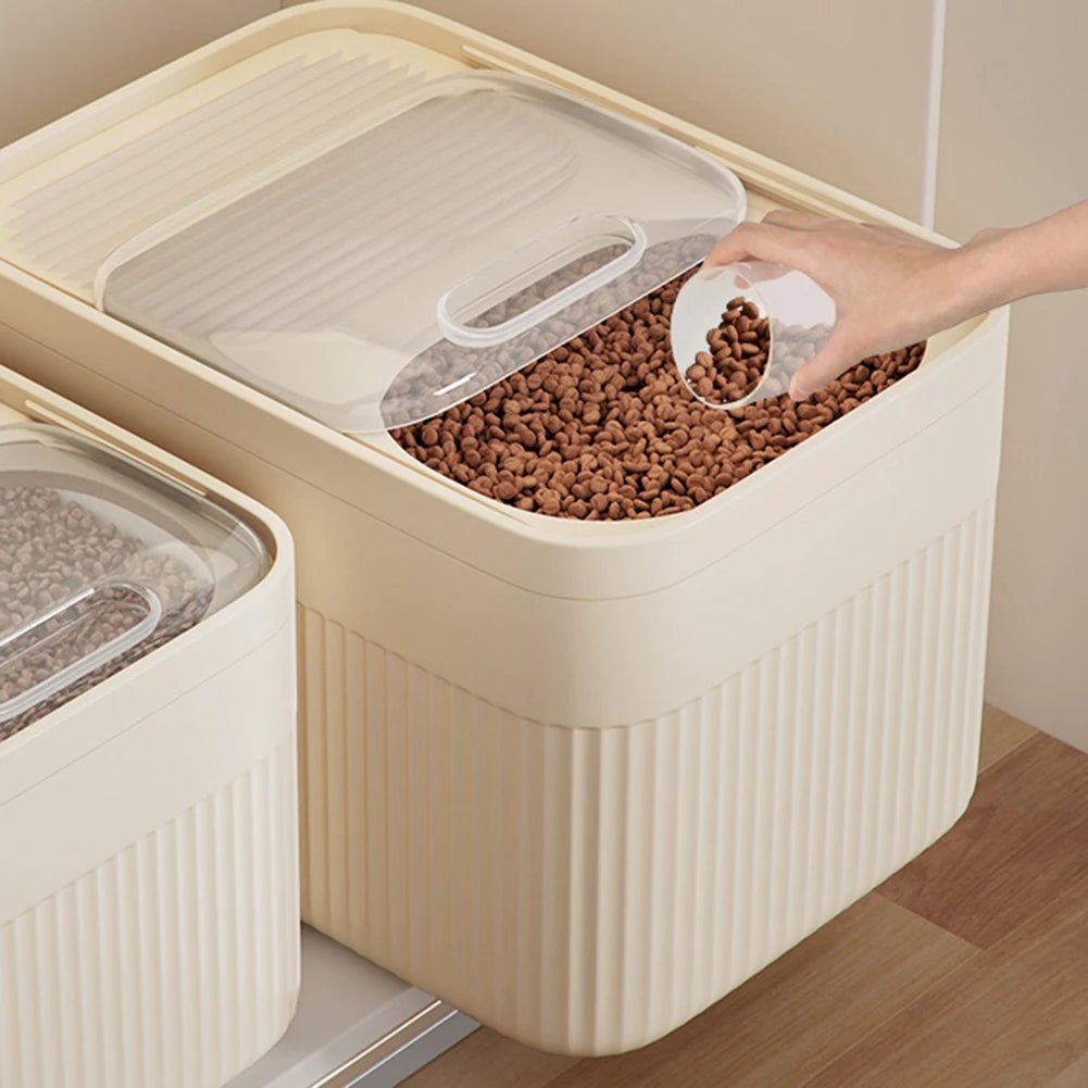 Pet Food Container 360 Degree Silicone Seal BPA-Free