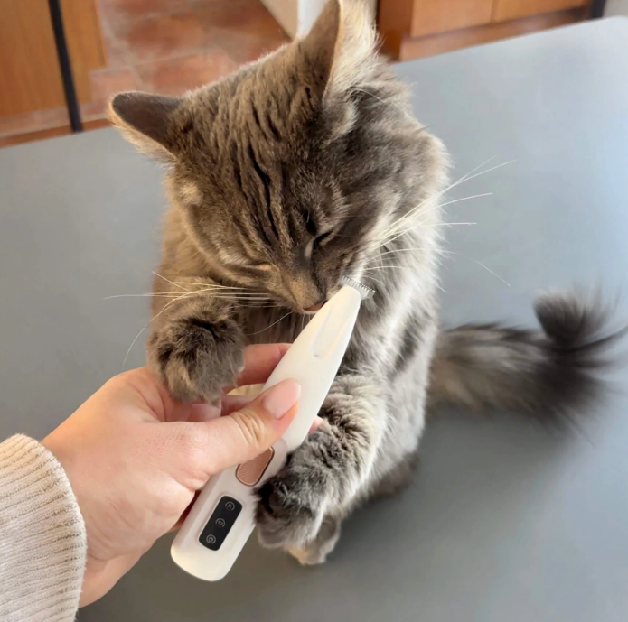 Pet Nail Clippers Stainless Steel Blades & Non-Slip Handle