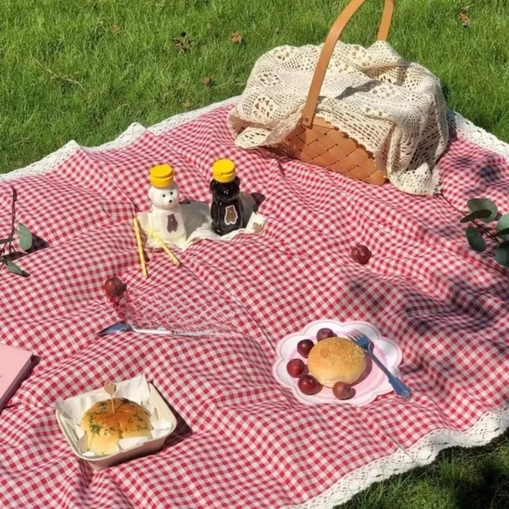 Picnic Blanket Waterproof Thick Padding Checkered Gingham