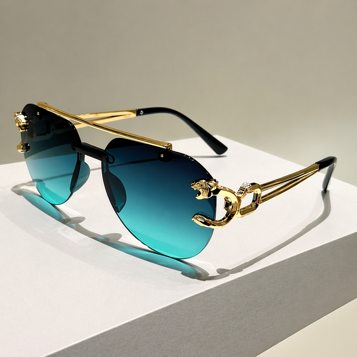 Pilot Sunglasses Rimless Gradient Lenses & Metal Top Bar