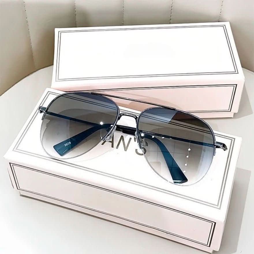Pilot Sunglasses UV400 Gradient Lenses Lightweight Alloy Frame