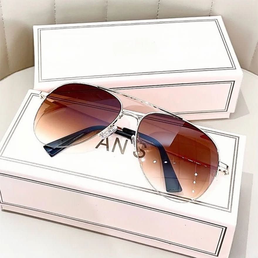 Pilot Sunglasses UV400 Gradient Lenses Lightweight Alloy Frame