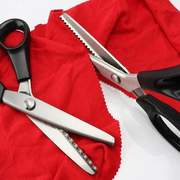 Pinking Shears Triangular Serrated Blade & Ergonomic Handle