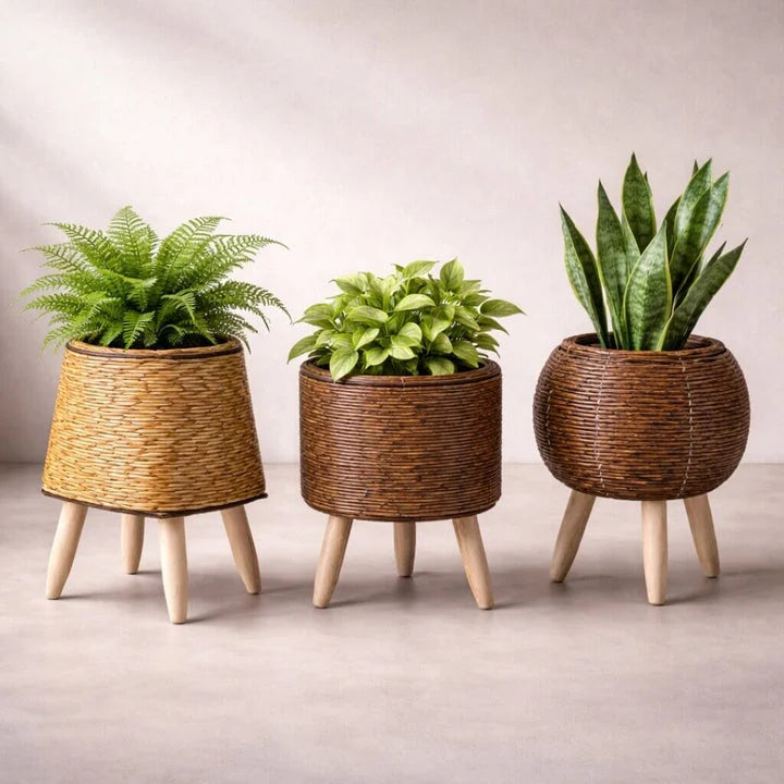 Plant Pot Wooden Feet Woven Design Removable Inner Insert