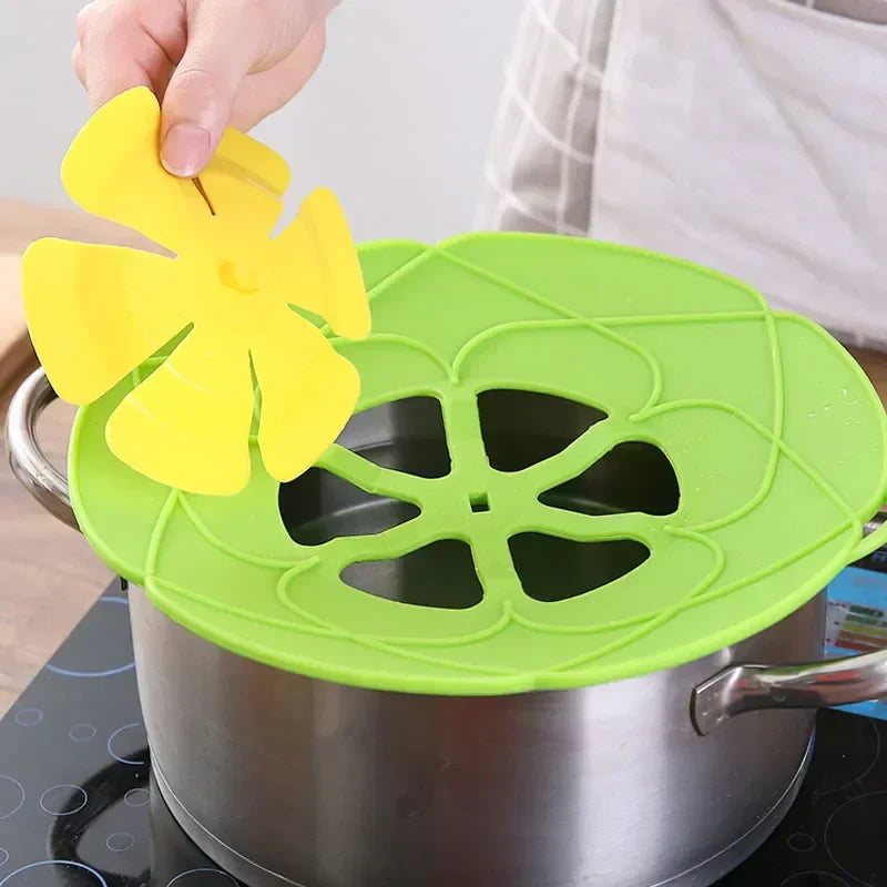 Pot Lid Spill Stopper Silicone Steam Vent 26 cm