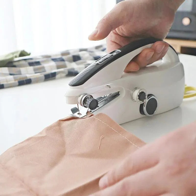 Sewing Machine Compact Dual-Speed USB-C & Battery Powered