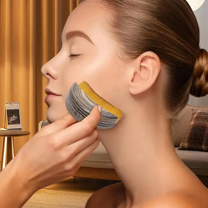 Skin Care Brush Natural Bristles Wooden Handle Gentle Exfoliation