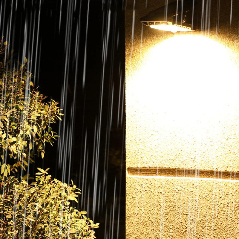 Solar Clip Light Motion Sensor & USB-C Fast Charge