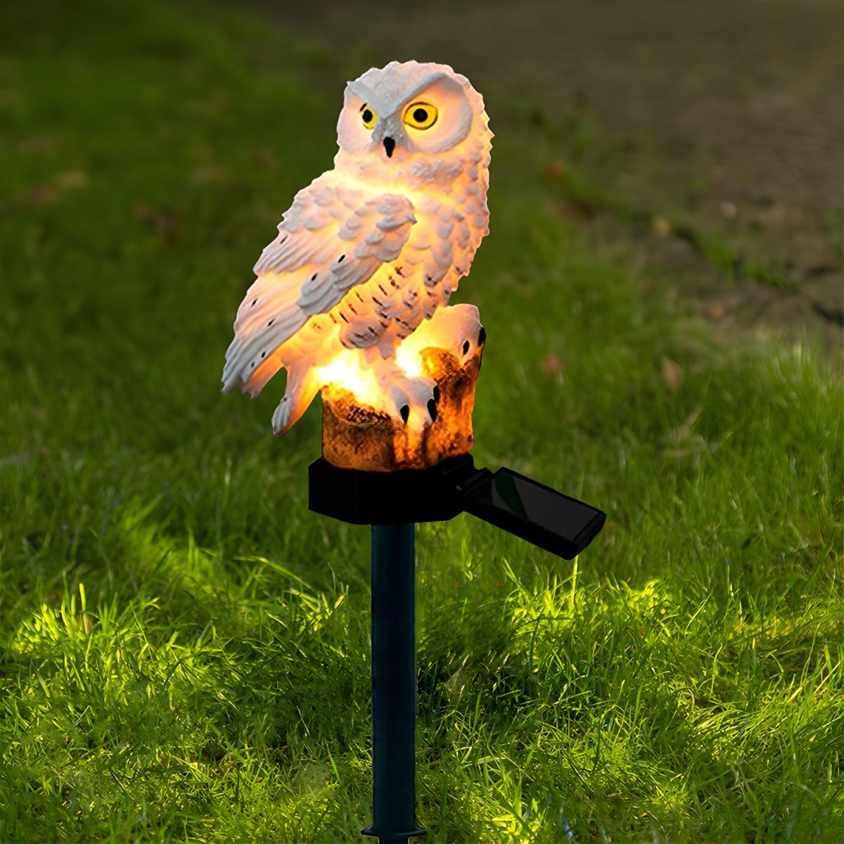 Solar Garden Light Owl Design Dusk-To-Dawn Weatherproof Resin