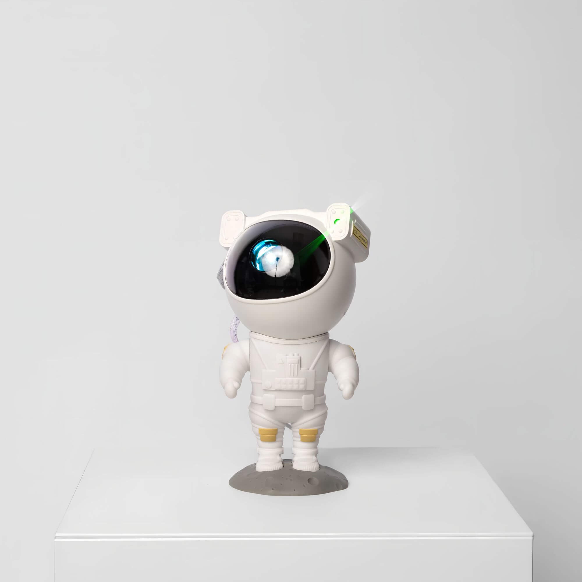 Star Projector Lamp Astronaut Design RGB LED Remote Control