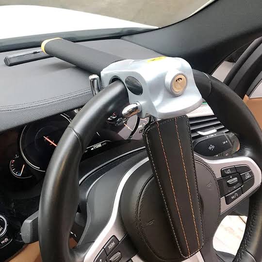Steering Wheel Lock Triple Locking Adjustable Fit Leather Guard