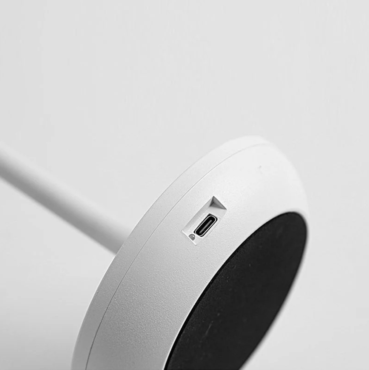 Table Lamp Touch-Dimmable LED Rechargeable & Wireless