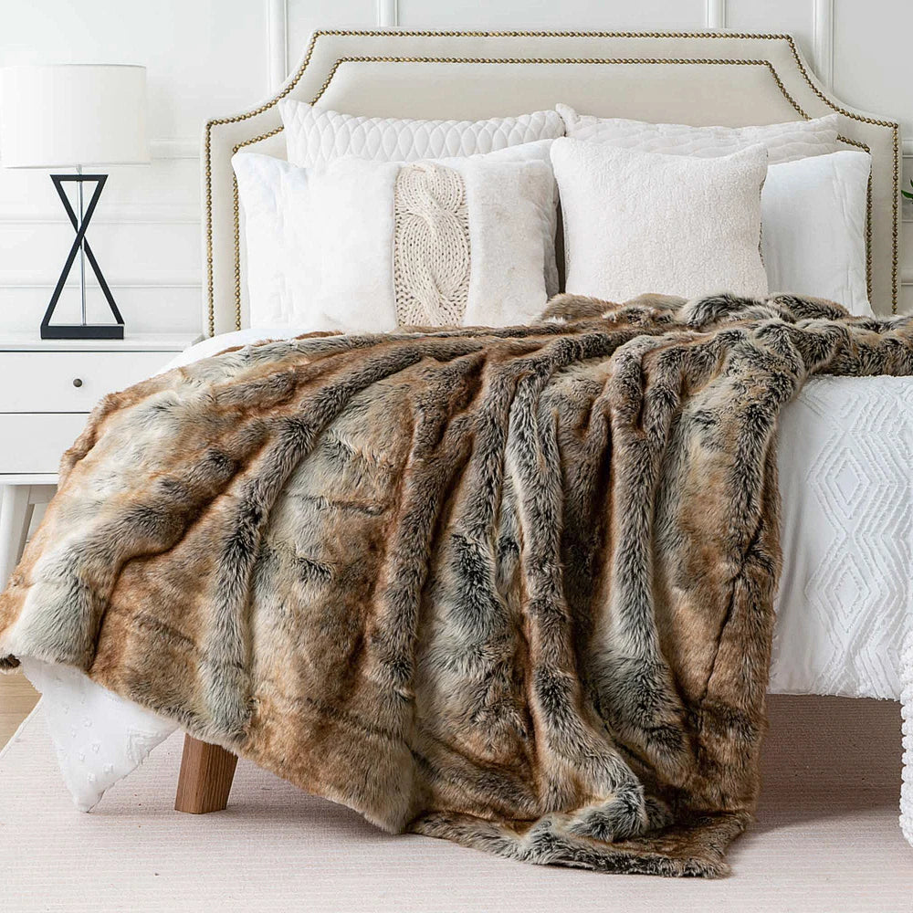 Throw Blanket Faux Fur Top & Polyester Backing
