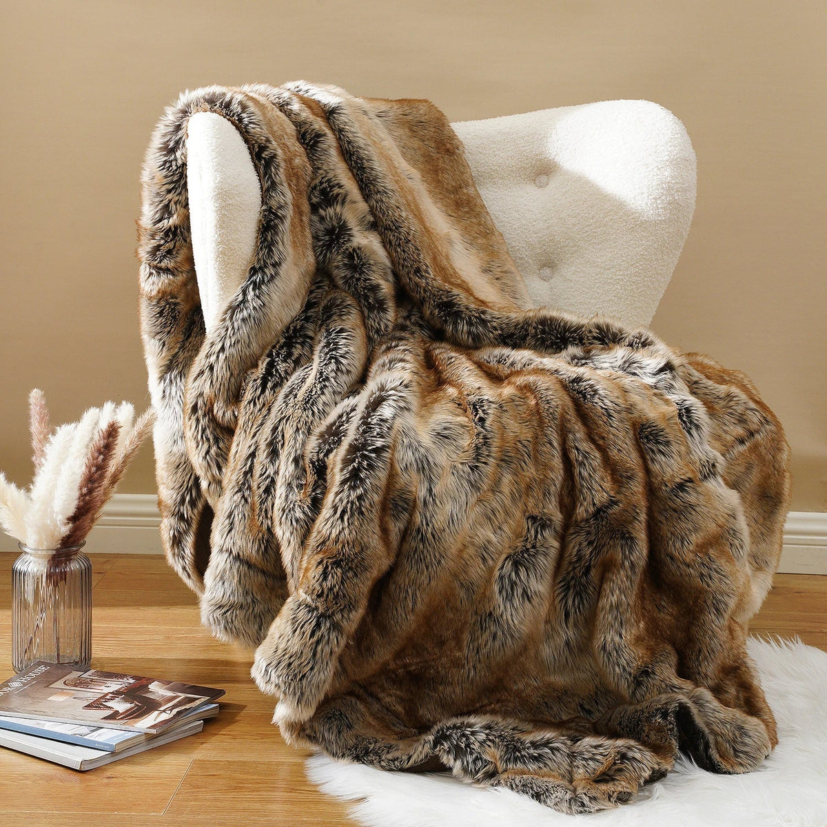 Throw Blanket Faux Fur Top & Polyester Backing