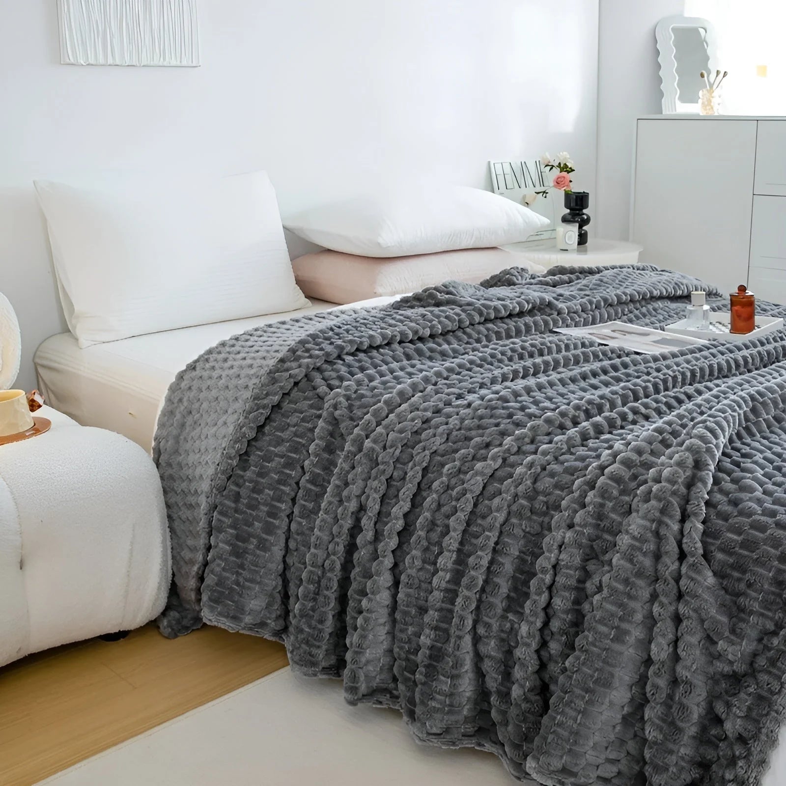 Throw Blanket Microfiber Super Soft Machine Washable