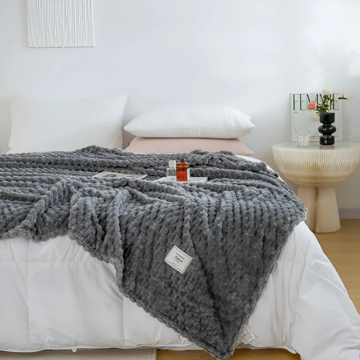 Throw Blanket Microfiber Super Soft Machine Washable