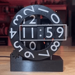 Wall Clock 3D Triaxial Design Resin